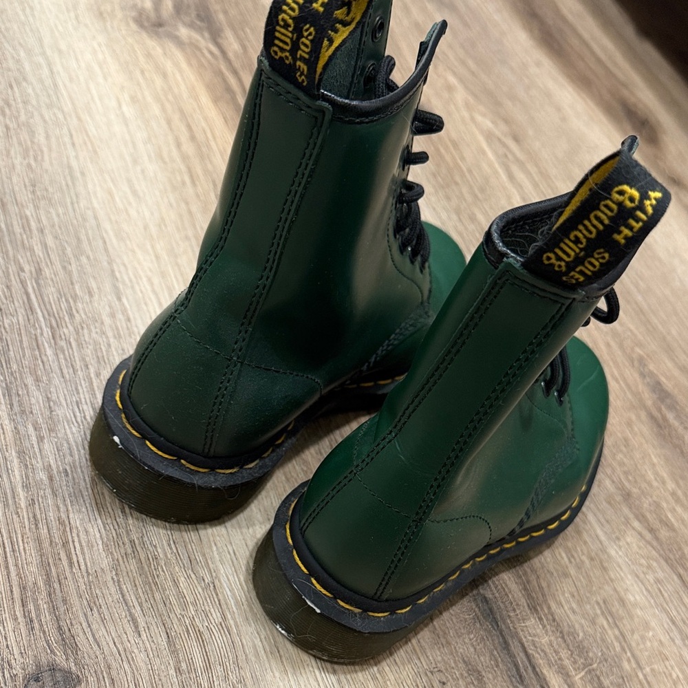 Dr. Martens Green 8-Eye Leather Combat Boots with Yellow Stitching - Picture 3 of 4